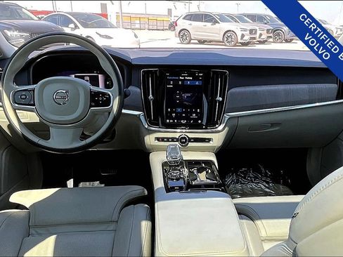 Certified 2024 Volvo S90 T8 Ultimate w/ Lounge Package image 20