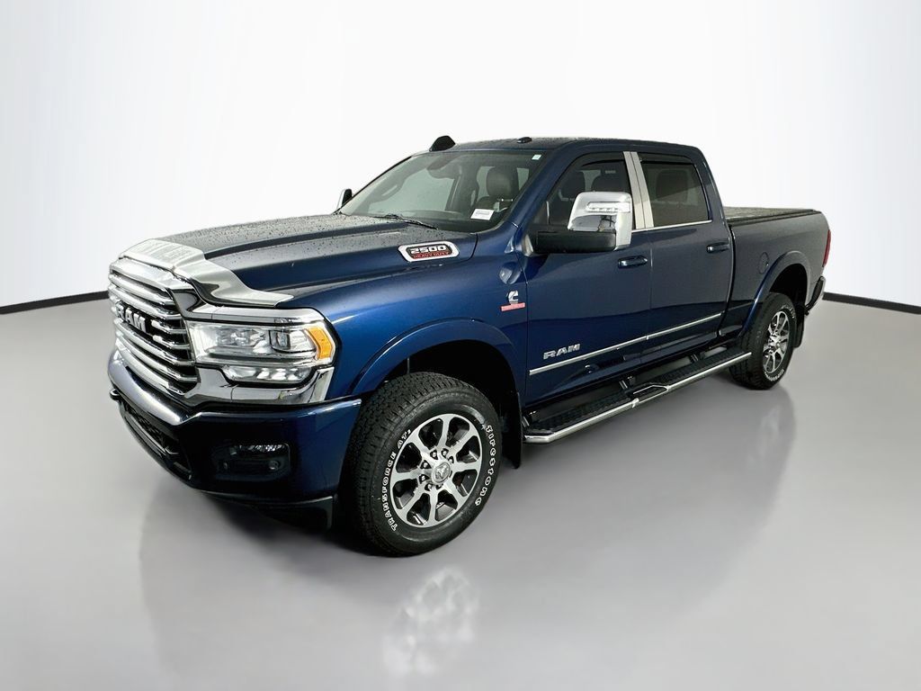 Used 2023 RAM 2500 Limited AWD/4WD image 3