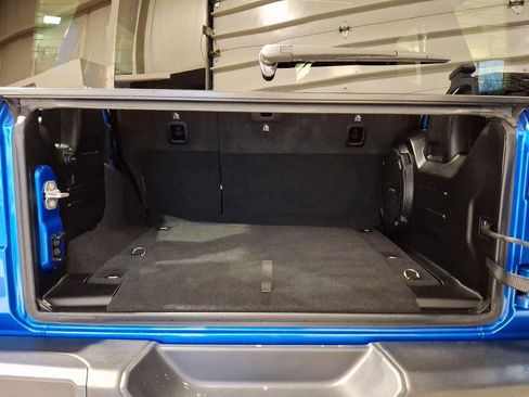 Used 2023 Jeep Wrangler Unlimited Rubicon 392 w/ Xtreme Recon 35" Tire Package image 28