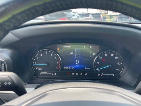Used 2020 Ford Explorer XLT w/ Equipment Group 202A AWD/4WD image 24