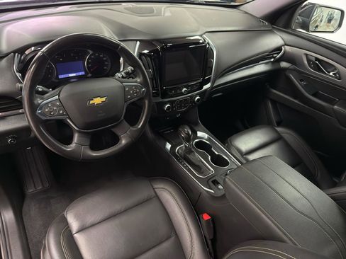 Used 2022 Chevrolet Traverse LT w/ LPO, Floor Liner Package AWD/4WD image 28