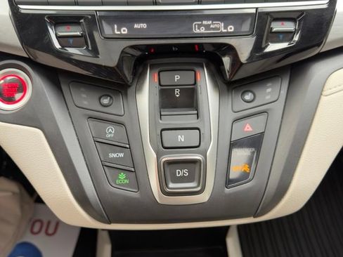 Certified 2025 Honda Odyssey EX-L image 23