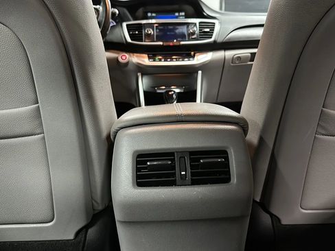 Used 2013 Honda Accord EX-L image 19