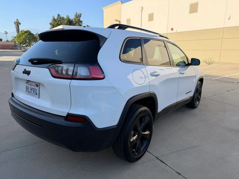 Used 2020 Jeep Cherokee Latitude Plus FWD image 5