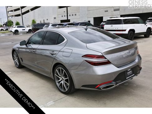 Used 2026 Genesis G70 2.5T Prestige RWD image 6