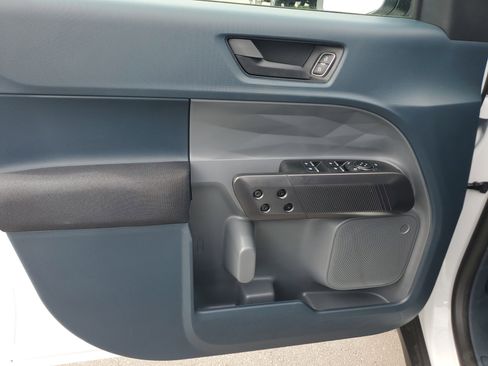New 2026 Ford Maverick XL AWD/4WD image 12