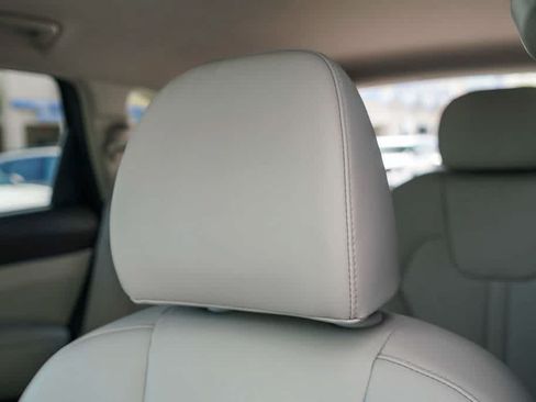 Certified 2025 Kia Sorento EX AWD/4WD image 24