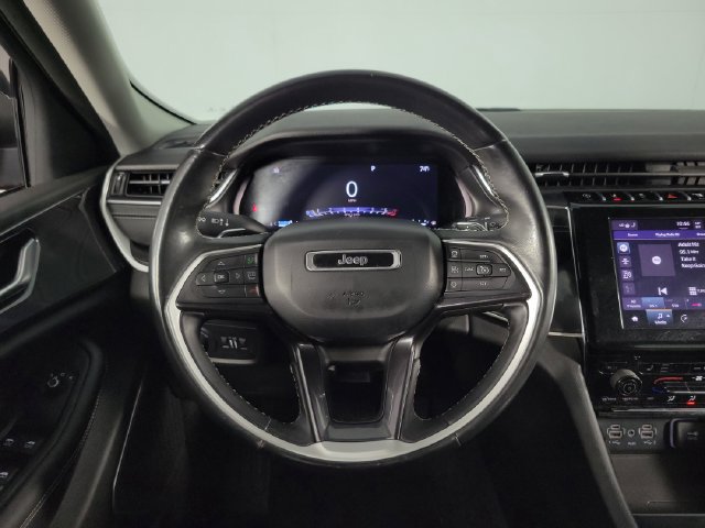 Used 2021 Jeep Grand Cherokee L Laredo w/ Luxury Tech Group I AWD/4WD image 23
