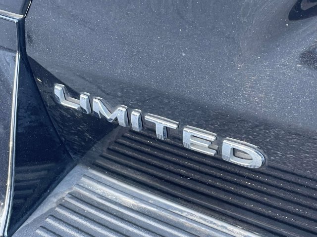 Used 2019 Ford Expedition Limited RWD image 9