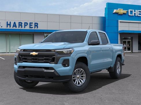 New 2025 Chevrolet Colorado LT w/ LT Convenience Package image 6