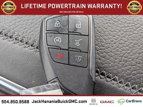Used 2022 GMC Yukon Denali AWD/4WD image 30