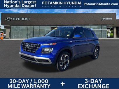 Used 2023 Hyundai Venue SEL w/ Cargo Package