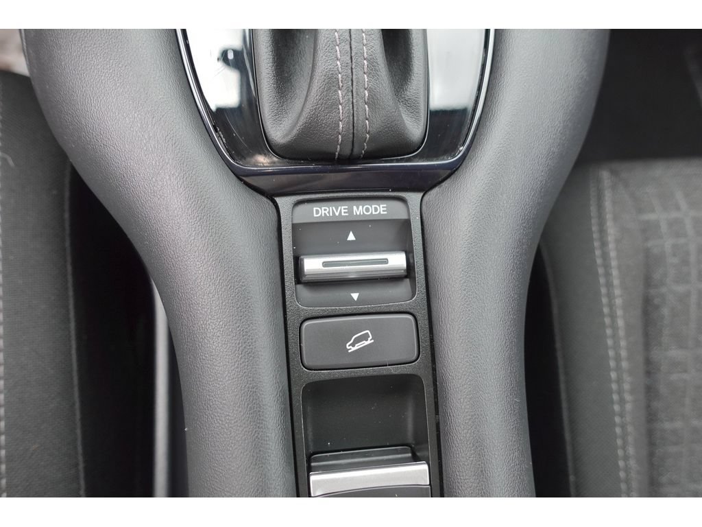 Used 2025 Honda HR-V LX image 20
