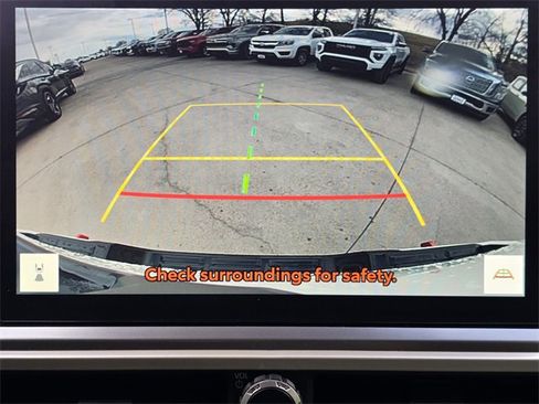 Certified 2025 Toyota Tacoma TRD Off-Road image 16