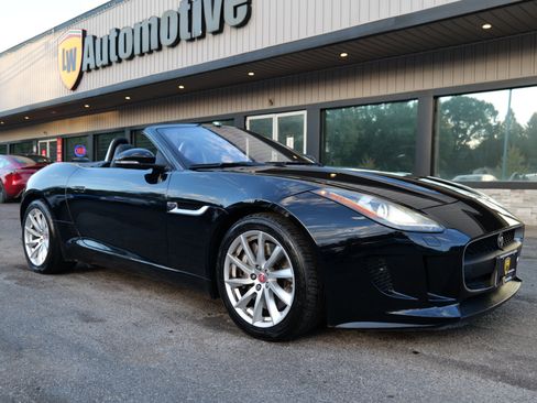Used 2017 Jaguar F-TYPE Convertible image 90