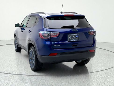 Used 2021 Jeep Compass Latitude AWD/4WD image 6