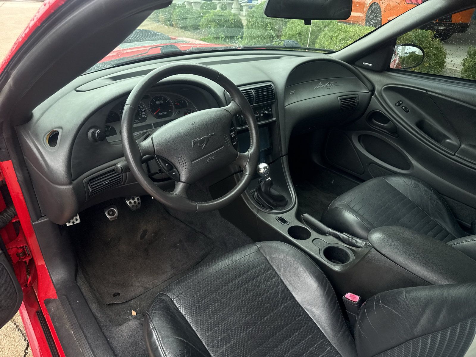Used 2004 Ford Mustang Mach 1 RWD image 10