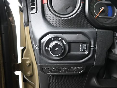 New 2026 Jeep Wrangler Unlimited Rubicon AWD/4WD image 13