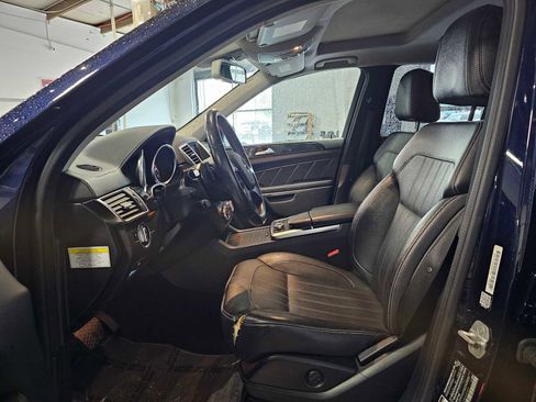 Used 2014 Mercedes-Benz GL 450 4MATIC image 24