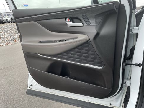 Used 2020 Hyundai Santa Fe Limited image 15