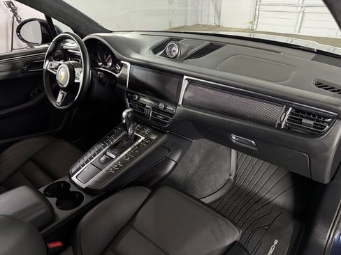 Used 2021 Porsche Macan Turbo w/ Premium Package Plus (PF0) AWD/4WD image 55