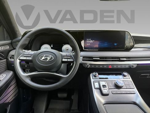 New 2025 Hyundai Palisade Calligraphy image 3