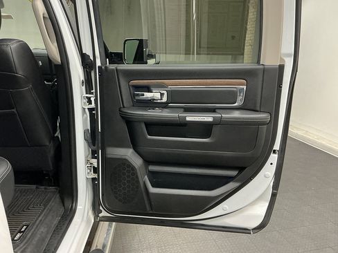 Used 2017 RAM 2500 Laramie AWD/4WD image 31