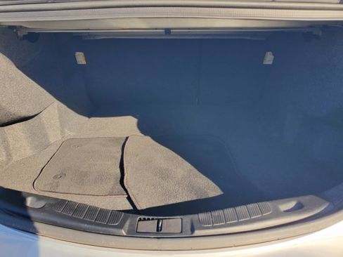 Used 2019 Ford Fusion SE image 8