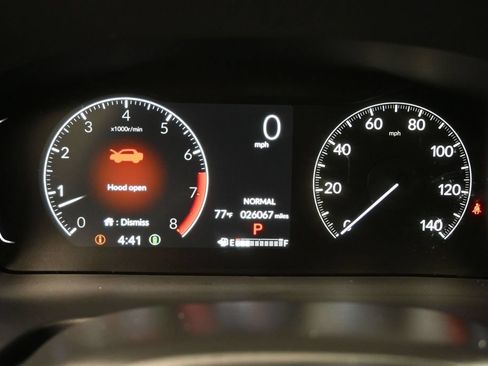 Certified 2024 Honda Pilot Touring image 11
