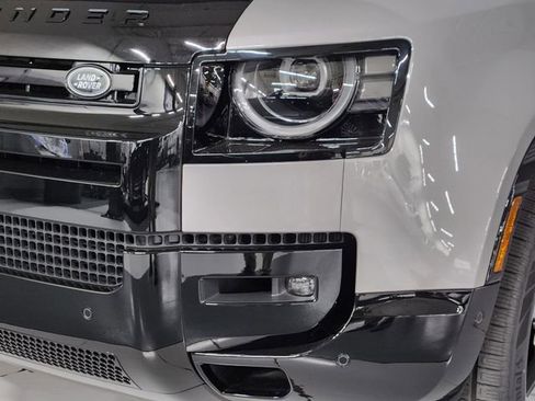 New 2026 Land Rover Defender 110 X AWD/4WD image 12