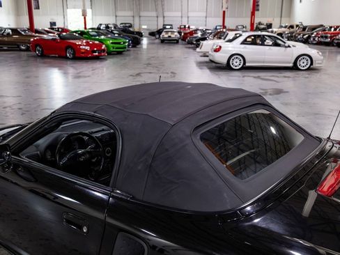 Used 2000 Toyota MR2 RWD image 27