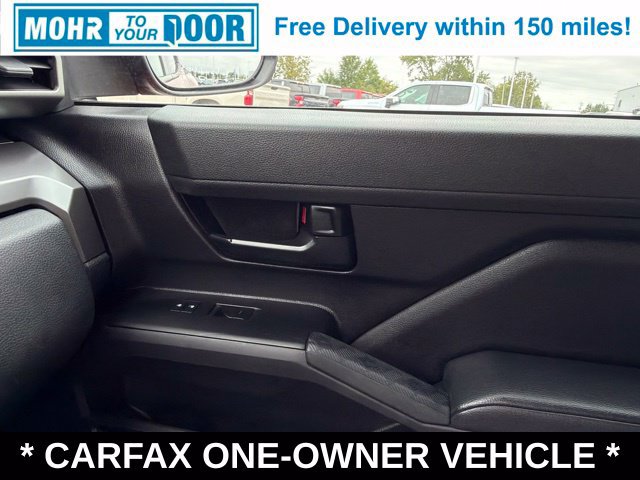 Used 2024 Toyota Tacoma SR5 AWD/4WD image 32
