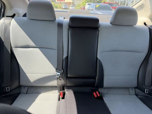 Used 2018 Subaru Legacy 2.5i Sport AWD/4WD image 17