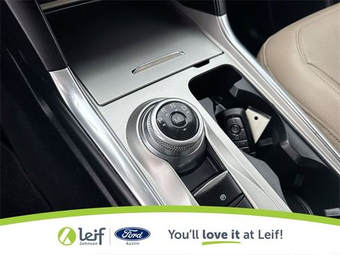 Used 2020 Ford Explorer Limited image 26