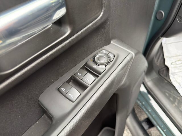 Used 2025 Chevrolet Silverado 1500 Custom Trail Boss w/ Turbomax Blackout Package AWD/4WD image 12