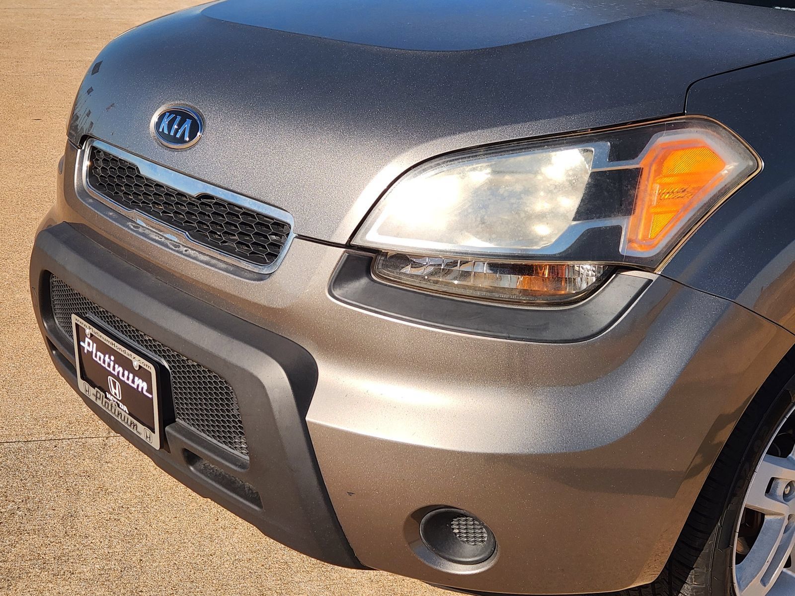 Used 2011 Kia Soul + w/ Audio Pkg FWD image 10