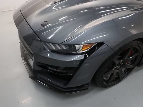 Used 2022 Ford Mustang Shelby GT500 w/ Carbon Fiber Track Pack RWD image 63