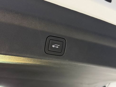 New 2025 Cadillac Escalade IQ Luxury 1 image 49