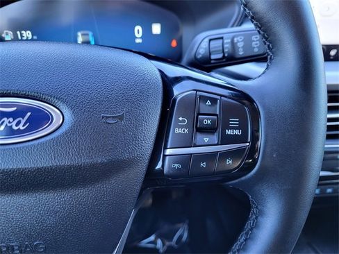 Used 2023 Ford Escape Platinum w/ Premium Technology Package image 17