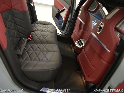 Used 2024 BMW 740i w/ M Sport Professional Package RWD image 26
