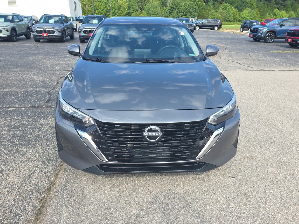 Used 2024 Nissan Sentra SV FWD image 3