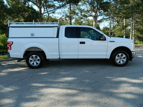 Used 2020 Ford F150 XLT w/ Equipment Group 301A Mid RWD image 5