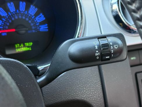 Used 2006 Ford Mustang GT Premium image 30