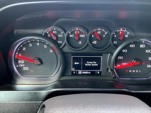 Used 2021 Chevrolet Silverado 1500 Custom AWD/4WD image 18