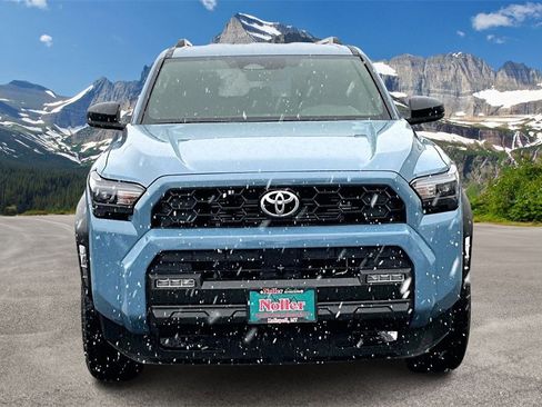 Used 2025 Toyota 4Runner TRD Off-Road image 3