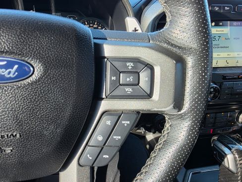 Certified 2018 Ford F150 Raptor w/ Equipment Group 802A Luxury image 17