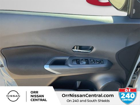 Used 2024 Nissan Kicks SV image 16