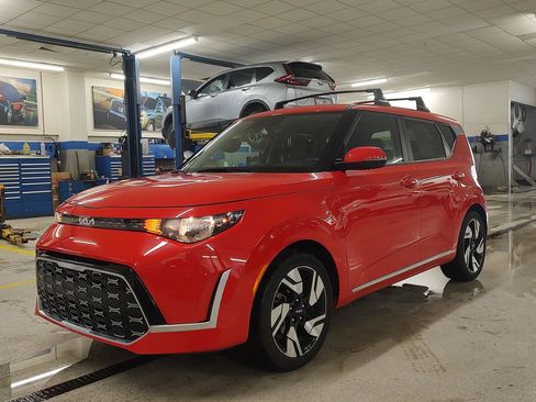 Used 2024 Kia Soul GT-Line FWD image 25