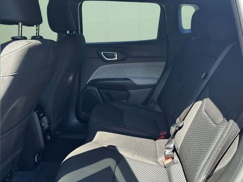 Used 2024 Jeep Compass Sport image 20