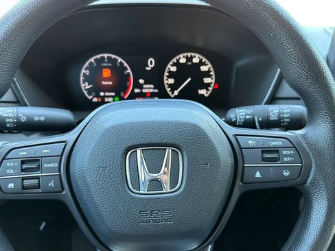 Used 2023 Honda CR-V EX image 23